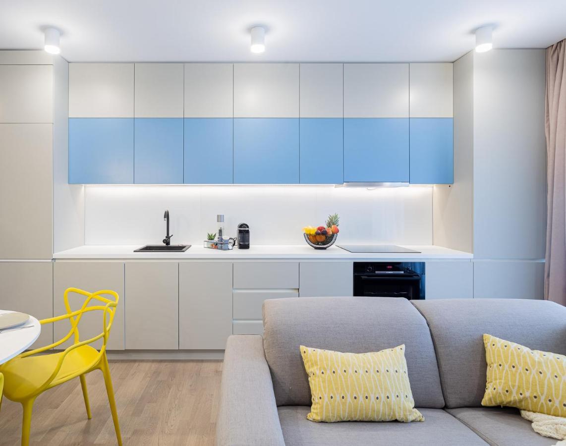 Il Lago - Azur - Cozy Luxurious Smart Home By The Lake Voluntari 外观 照片