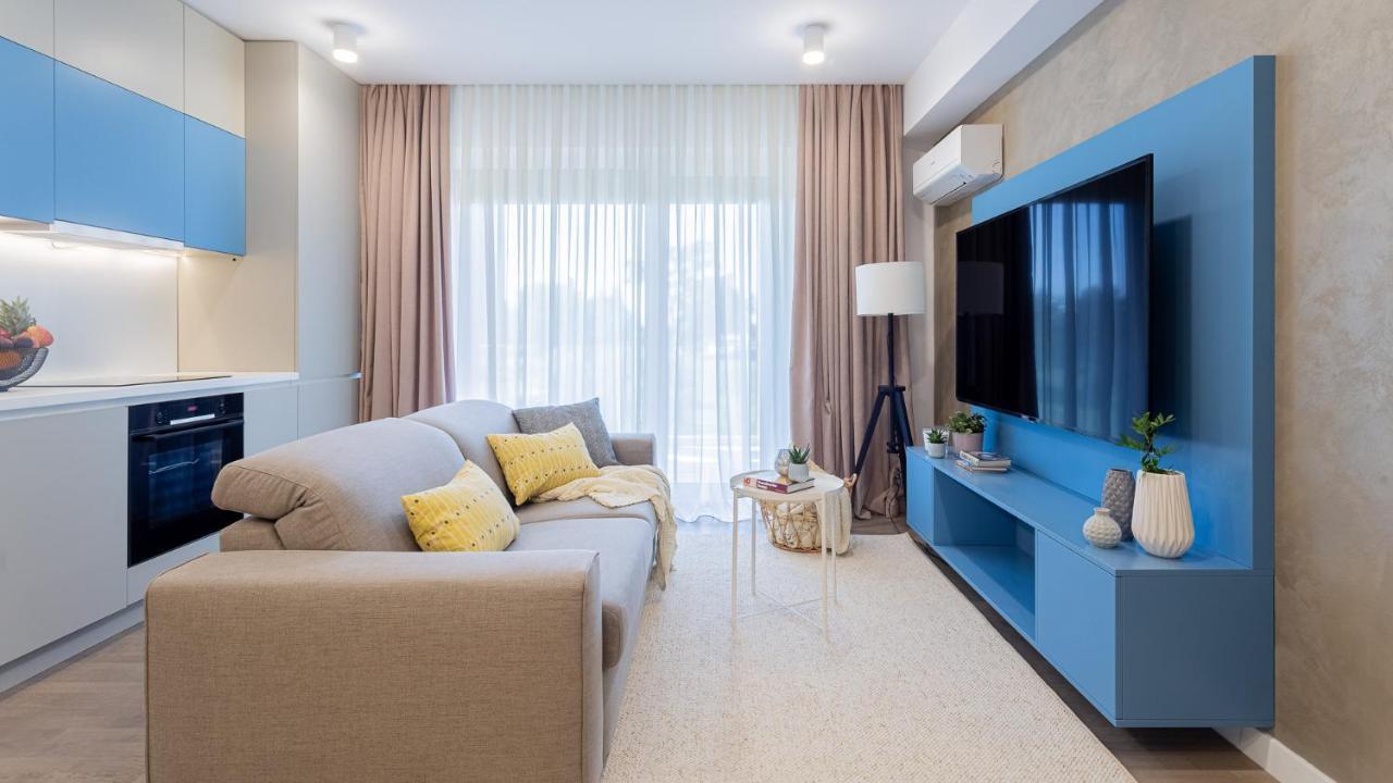 Il Lago - Azur - Cozy Luxurious Smart Home By The Lake Voluntari 外观 照片