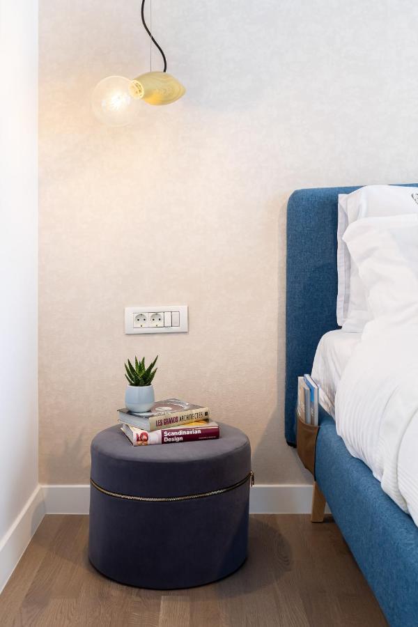 Il Lago - Azur - Cozy Luxurious Smart Home By The Lake Voluntari 外观 照片
