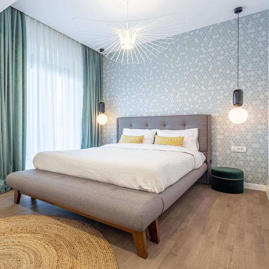 Il Lago - Azur - Cozy Luxurious Smart Home By The Lake Voluntari 外观 照片